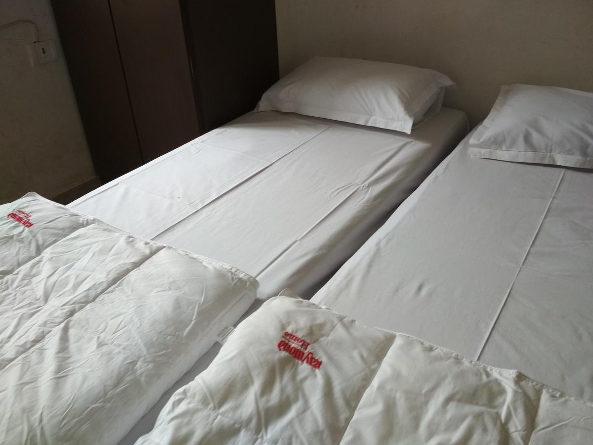City Center Inn Buxar Екстериор снимка