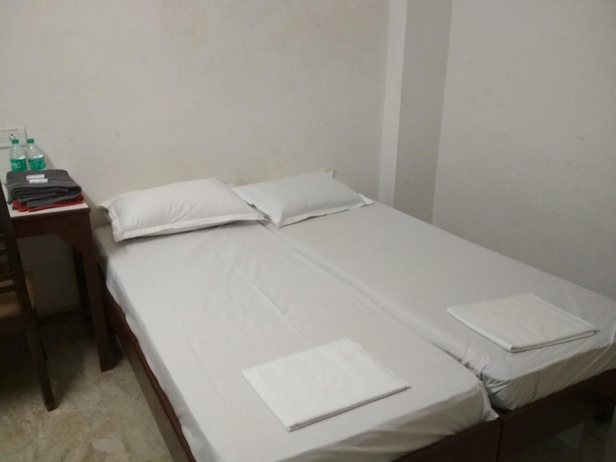 City Center Inn Buxar Екстериор снимка